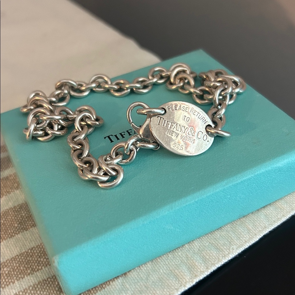 Return to Tiffany & Co. Silver Chain Necklace